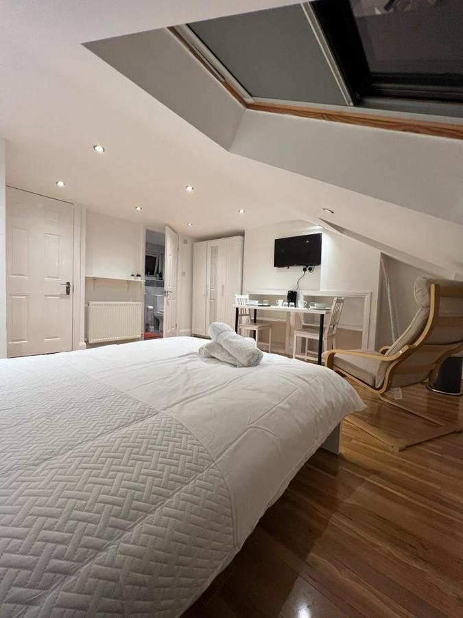 93 West Road Hotel London Eksteriør billede