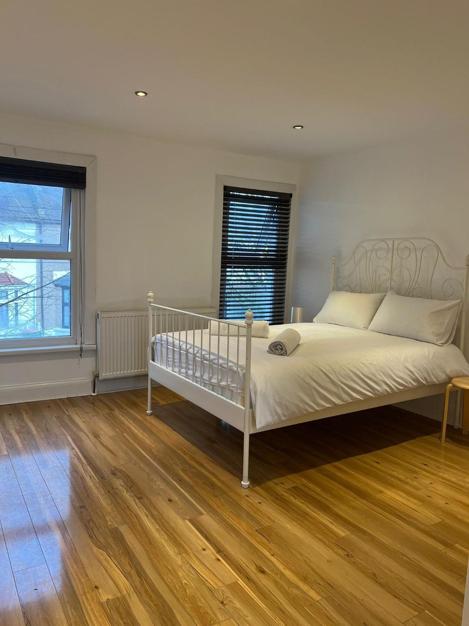 93 West Road Hotel London Eksteriør billede