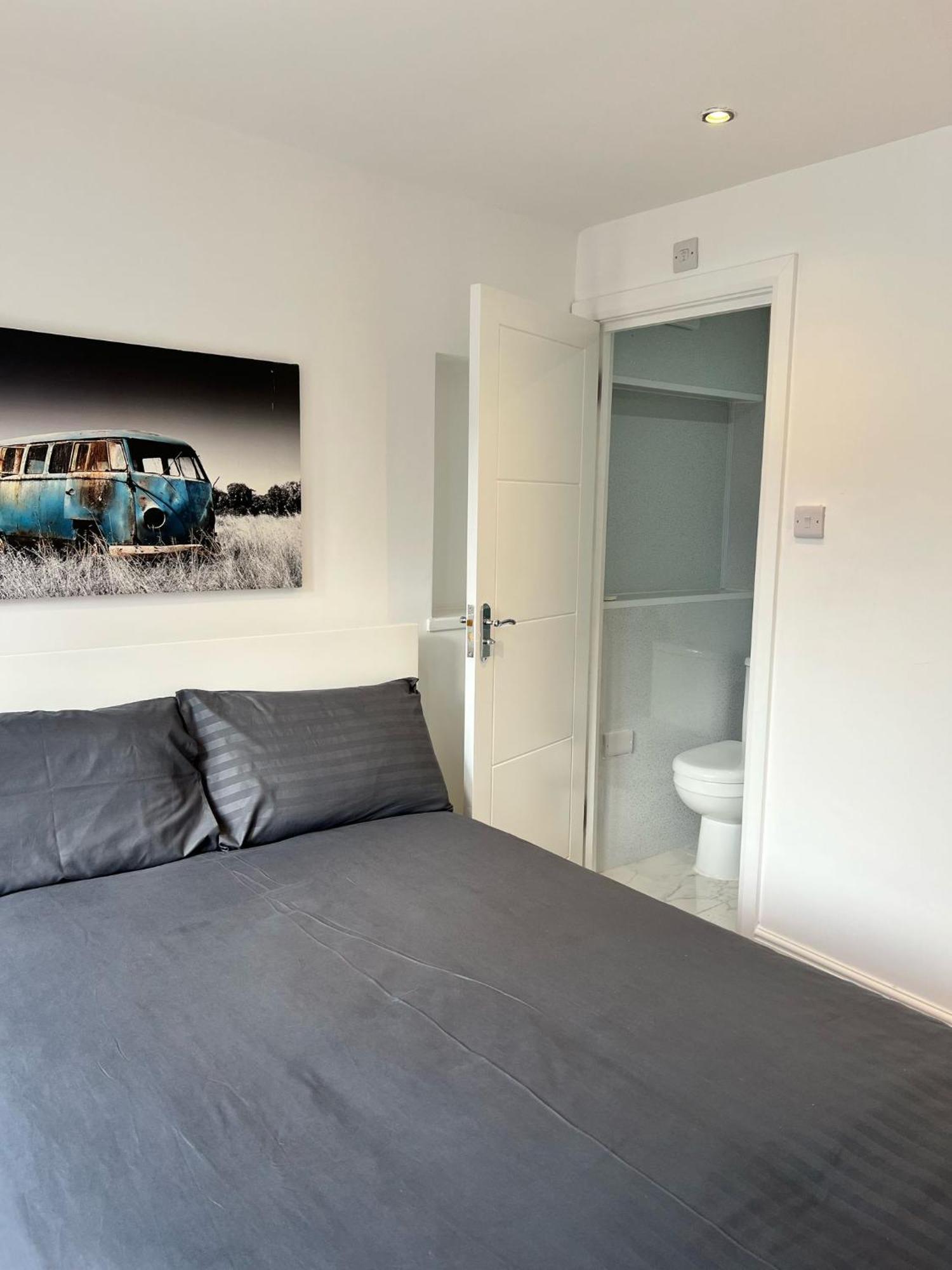 93 West Road Hotel London Eksteriør billede